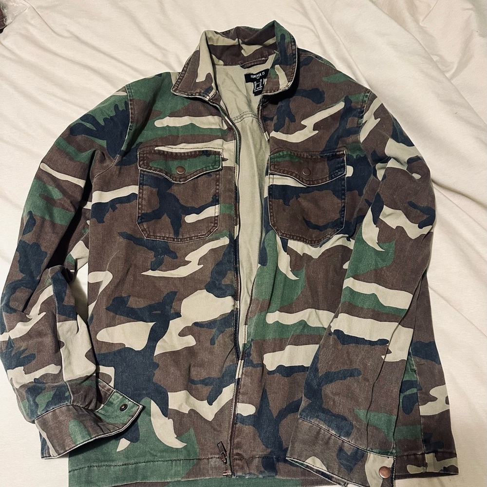 Camo zip up shirt Jacket